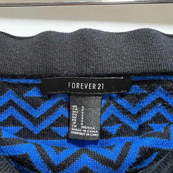 Forever21 Geometry Mini Skirt Size Small - Picture 4 of 7